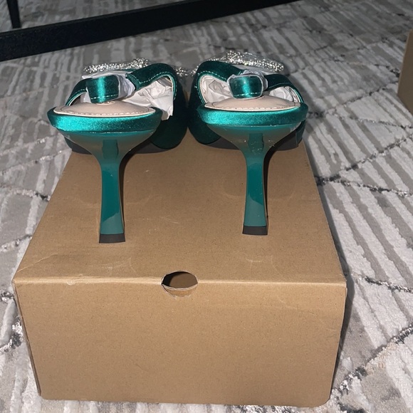 Rhinestone Bow Satin Slingback Heels - Picture 4 of 4